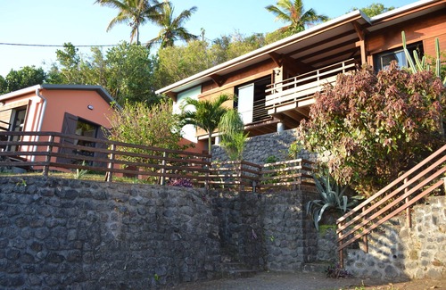 Grande Anse Villa | Villa atypique "le chat perché de Grand'Anse"