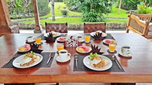 Kalisada Maison | VILLA LE PETIT LEON "Authentic Traditional Wooden House"