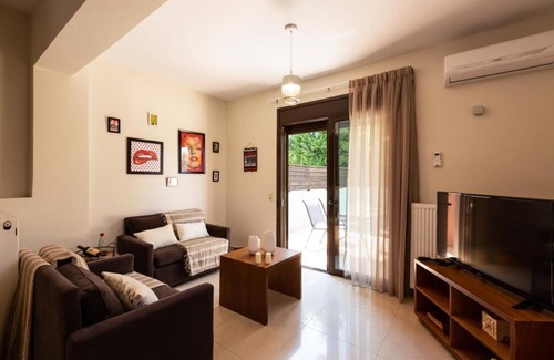Loutra Villa | Villa Lefka,private pool, BBQ,views to Aegean sea!