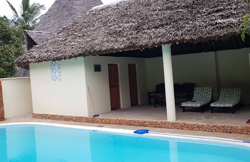 Galu Villa | Villa LeoMar avec piscine privée et à seulement 400 mètres de la plage