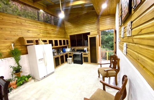 Paso Bajito Chalet De Ski | Villa Leon