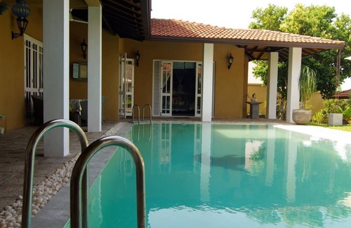 Hikkaduwa Villa | Villa Lighthouse - Villa de luxe avec piscine et service