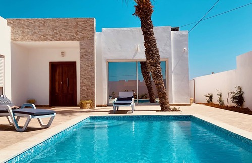 Arkou Maison | Villa Lina : Moderne Piscine sans vis à vis Djerba