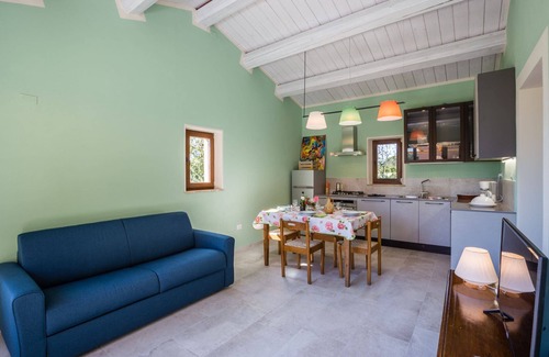 San Lorenzo in Campo Villa | Villa Linda, villa panoramique avec piscine dans la campagne des Marches, à 30 minutes de la mer