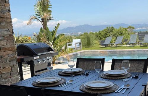 Saint-Aygulf Villa | Villa LK - Piscine & Home Cinéma privé, à 10min de la mer