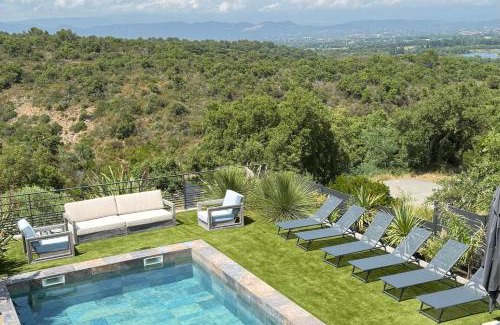 Saint-Aygulf Villa | Villa LK - Piscine & Home Cinéma privé, à 10min de la mer