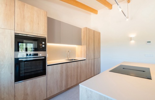 Ses Salines Maison | Villa Lorena - Newly Renovated and Just a Few Kilometers from the Beautiful Es Trenc Beach with Wi-Fi and A/C
