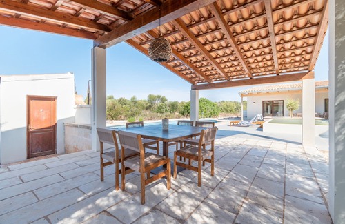 Ses Salines Maison | Villa Lorena - Newly Renovated and Just a Few Kilometers from the Beautiful Es Trenc Beach with Wi-Fi and A/C