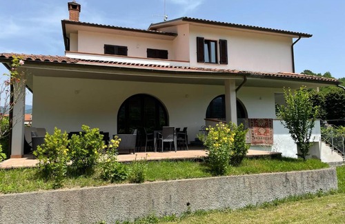 Fornaci di Barga Villa | Villa Lori