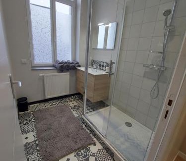 Saint-Amand-les-Eaux Appartement | VILLA LOUISE B, B comme Balade en Forêt
