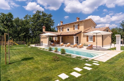 Bazgalji Villa | Villa Lucija in Bazgalji