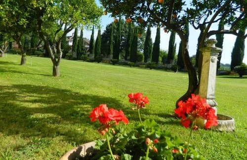 Altavilla Silentina Lit Et Petit-Déjeuner | Villa Lucilla