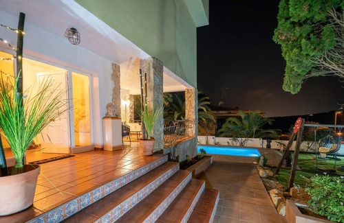 Condado del Jaruco Maison | VILLA LUX GALLERY, GREAT EXPERIENCE, PRIVATE POOL AND CLOSE TO THE SEA, 13 PEOPLE