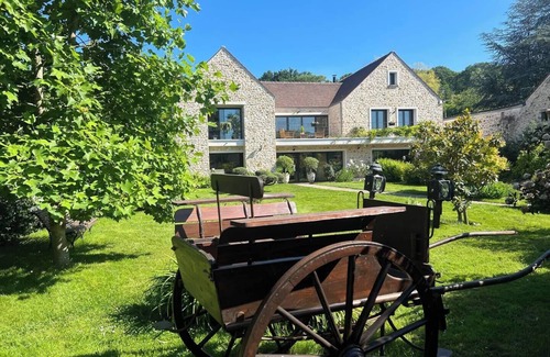Chevreuse Villa | VILLA LUXE VALLEE DE CHEVREUSE - piscine intérieure chauffée, ping-pong
