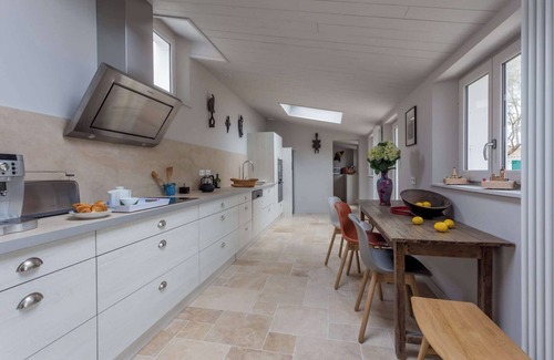 La Couarde-sur-Mer Villa | Villa luxueuse 4 chambres proche plage / Luxurious villa 4BR near beach