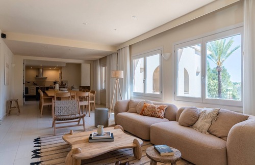 Pinar del Advocat Villa | Villa "Luxury Xenofilia Vll" avec vue sur mer, piscine et Wi-Fi.
