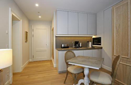 Heiligendamm Appartement | Villa Möwe Souterrain Wohnung 08