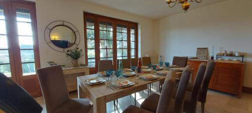 Saint-Michel-Tubœuf Maison | Villa Maëlla - 2 gîtes - jardin, piscine et SPA privés