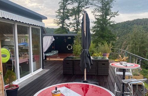 Les Ancizes-Comps Villa | Villa Magnifique tout confort au bord du lac
