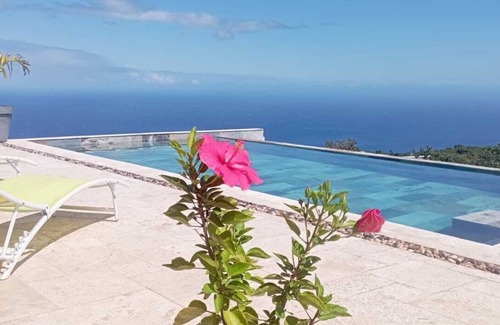 Petite-ÃŽle Lit Et Petit-Déjeuner | Villa Maho avec vue imprenable