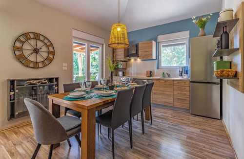 Pinezici Villa | Villa Malfatina maison de vacances avec piscine pour 8 personnes
