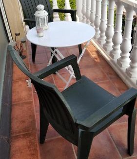 Santa Cruz de Bezana Maison | VILLA Mamuki- habitación doble con balcón
