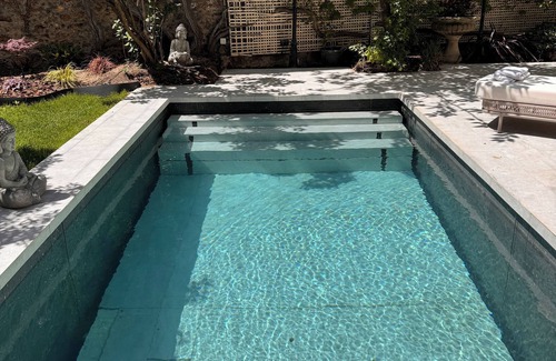 Bel-Air Nord Appartement | Villa Mandé - Paris avec piscine, SPA et Fitness