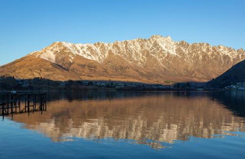 Frankton Appartement | Villa Mantra- Free Parking- AC- Direct Lake Access
