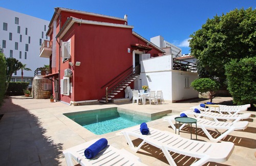 Playa de Palma Chalet De Ski | Villa Marbella in Playa de Palma 150m from the beach