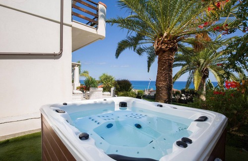 Brancaleone Marina Maison | Superbe maison de 5 chambres à.