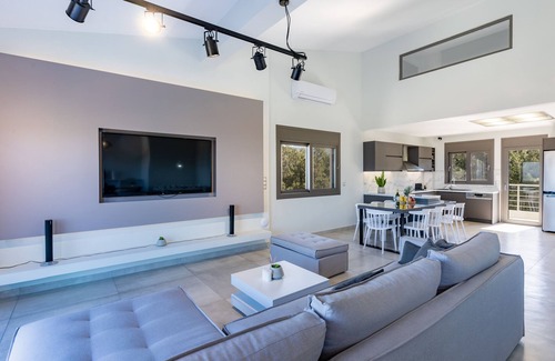 Mikro Metchi Villa | Villa Mare Monte avec piscine privée, Réthymnon, Crète!