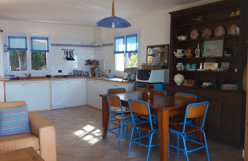 Tizzano Villa | Villa sul mare,climatizzata,wi fi ,per una vacanza serena