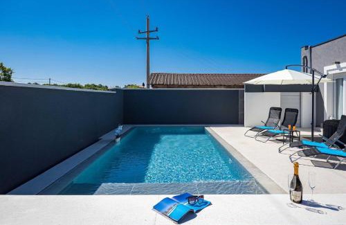 Gajana Villa | Villa Marsel