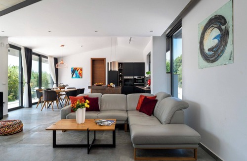 Rakalj Villa | Villa Martincic Residence by Istrabook