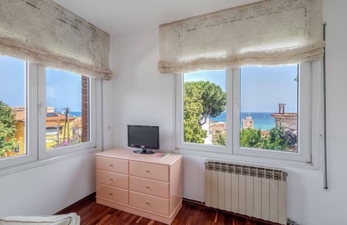 Masnou Villa | Villa 'Masnou' avec vue sur la mer, Wi-Fi et climatisation