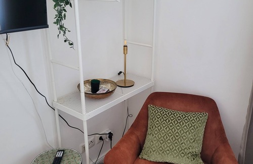 Bad Pyrmont Appartement | Villa Mercedes - Studio 1 in the center with balcony and parking space