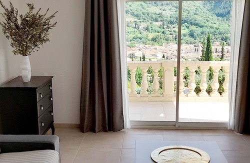 Buis-les-Baronnies Villa | Villa Mia - Piscine chauffée
