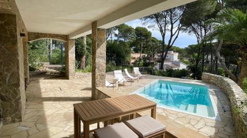 Pals Villa | Villa Migjorn