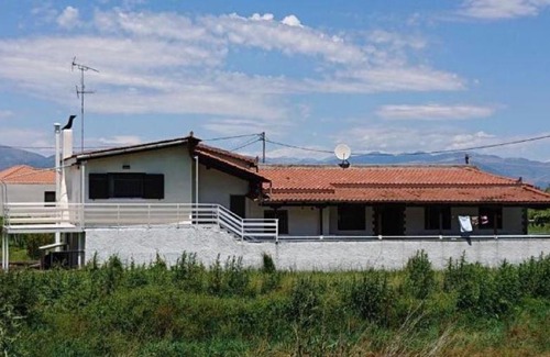 Nikolaiika Maison | Villa Mira