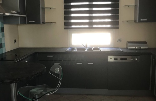 Cantaron Villa | Villa mitoyenne proche Nice avec Piscine - 6 pers