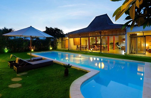 Batubelig Villa | # D7 800m plage. 5min Oberoi Seminyak