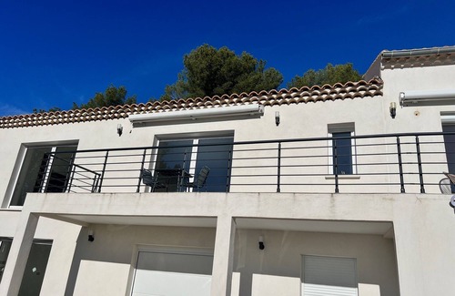 Rousset Villa | Villa Moderne à 15 Minutes D'aix en Provence