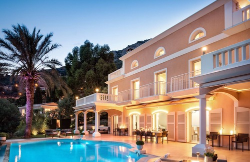 Port Hercule Villa | Paradis à Louer. Villa Haut de Gamme aux Portes de Monaco