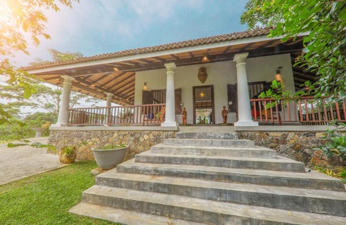 Nagoda Cabine | Villa Monarapila