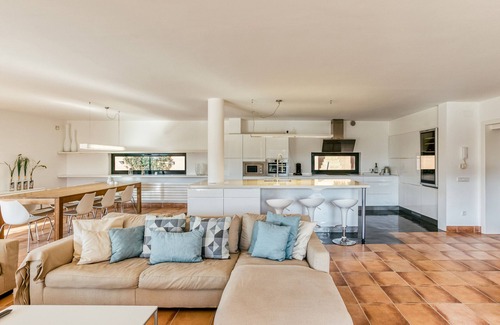 Navata Villa | Villa 'Monique' avec vue sur les montagnes, Wi-Fi et climatisation