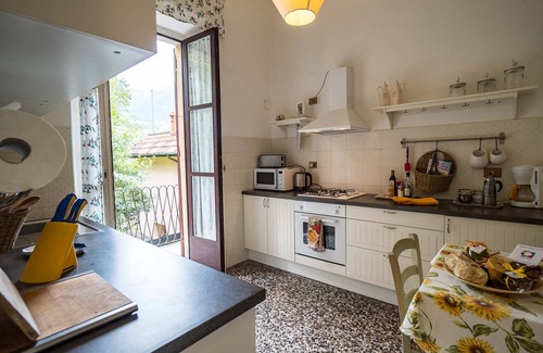 Cinque Terre Appartement | Villa Montale Apartment I Limoni