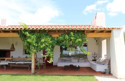 Santiago do Cacem Villa | Villa 'Monte Da Casa Nova' avec piscine privée, Wi-Fi et climatisation