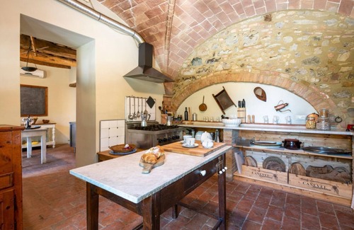 Volterra Villa | Villa Monte Nero - Neuf Chambres Villa, Couchages 22