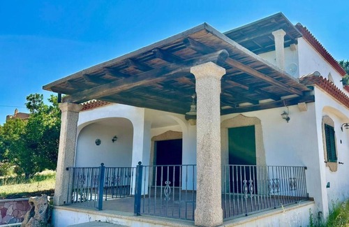 La Conia Villa | Villa Monti Corru Cannigione, 4 camere e 4 bagni.