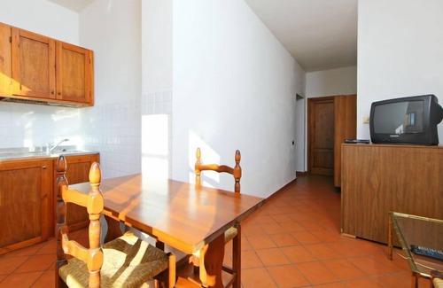 Giugnano Appartement | Villa Morosi by Interhome